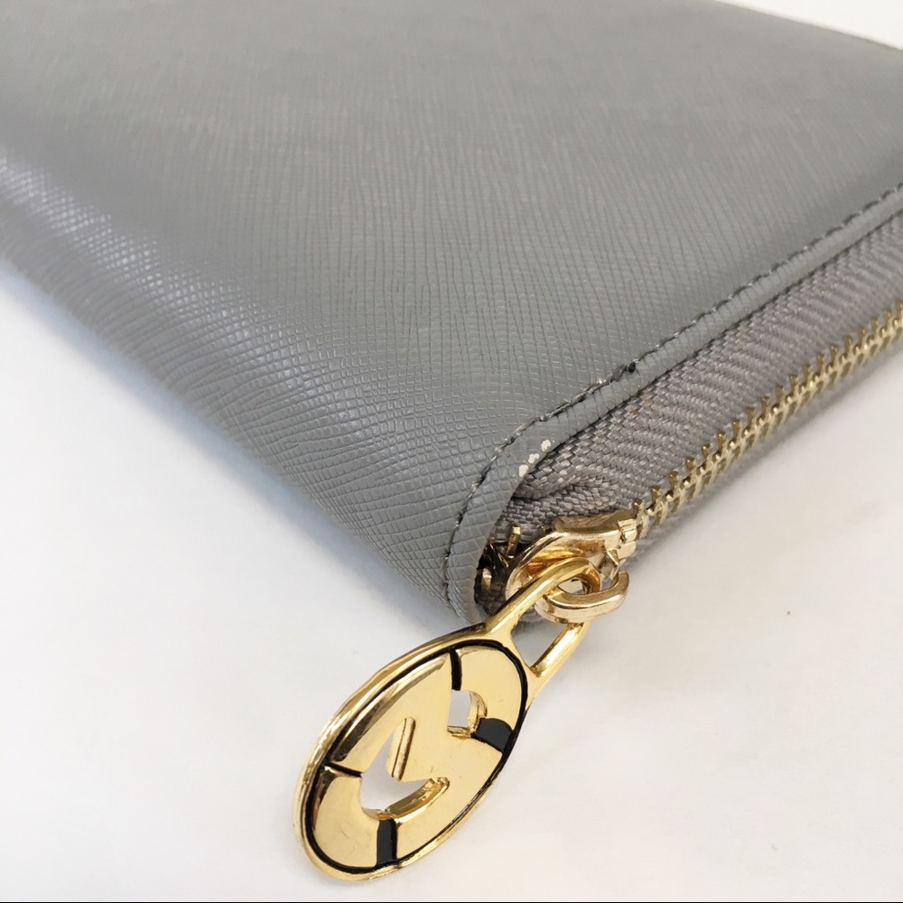 Carla Mancini Gray Jenny Leather Zip Around Wallet - image 5